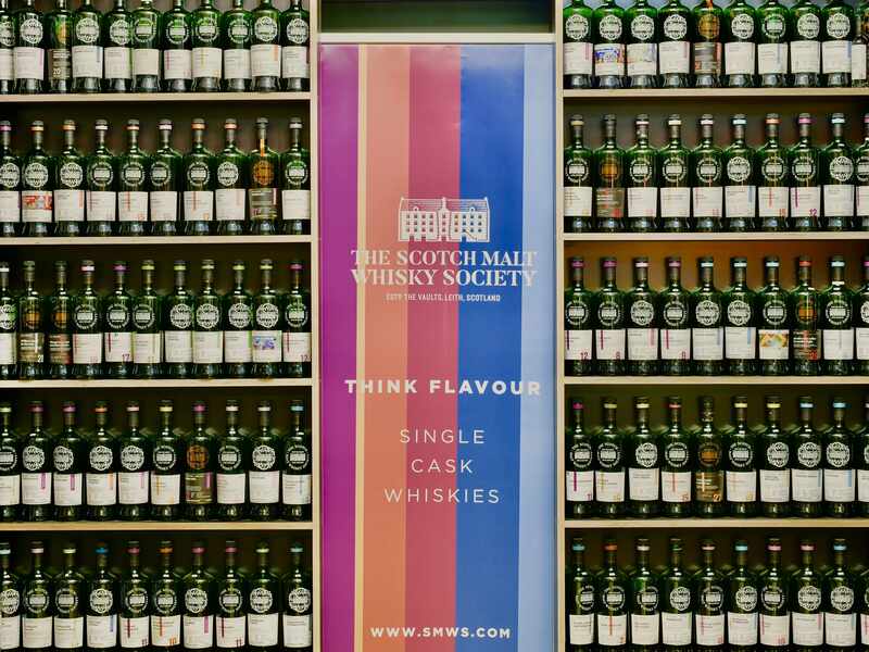 Viele SMWS Flaschen bei Whisky Spirits