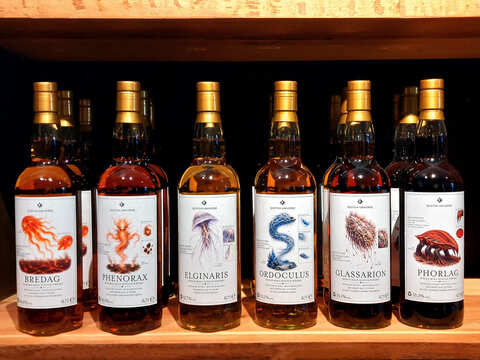 die neuen Scotch Universe Abfüllungen