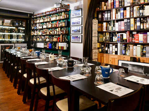 Tastingraum von Whisky Spirits